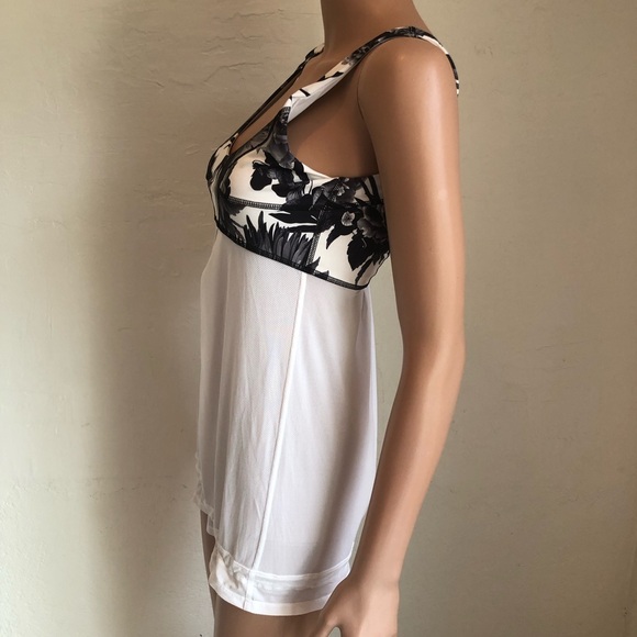 Lululemon Athletica Brisk Bloom Tame Me White/Black Tank-Top Women’s Size 6 - Picture 4 of 16
